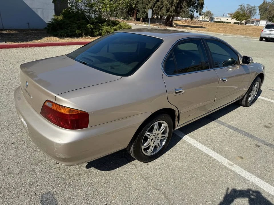 2001 Acura TL 2nd Gen - Image 2 of 10