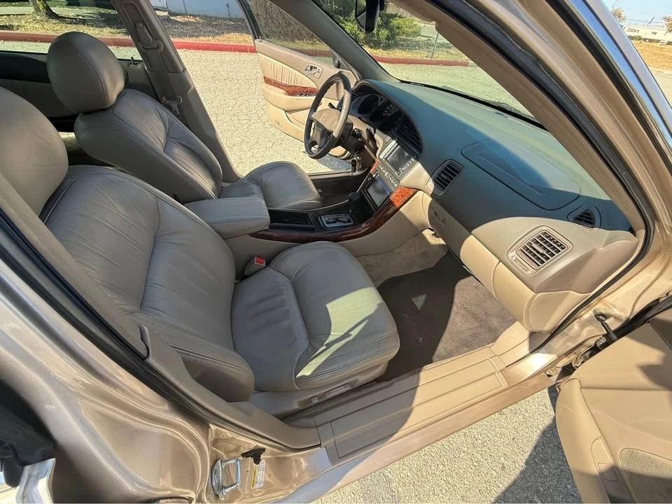 2001 Acura TL 2nd Gen - Image 8 of 10