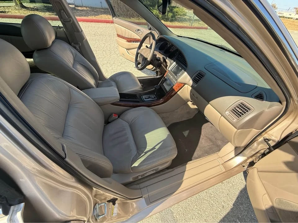 2001 Acura TL 2nd Gen - Image 8 of 10