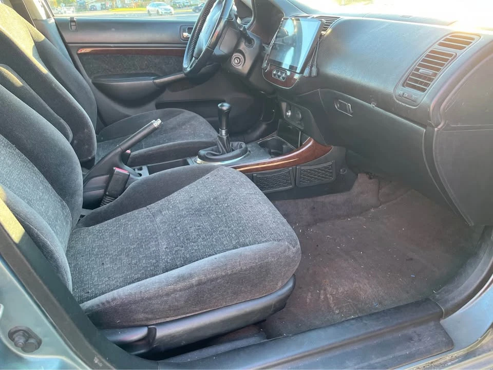 2001 Acura EL - Image 9 of 10
