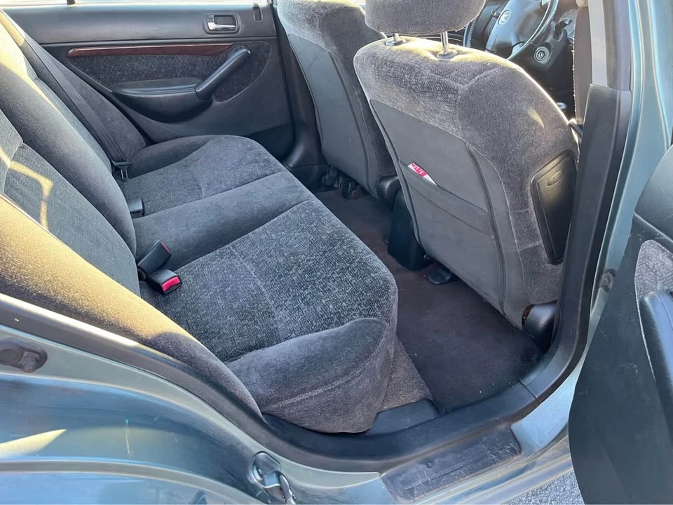 2001 Acura EL - Image 8 of 10