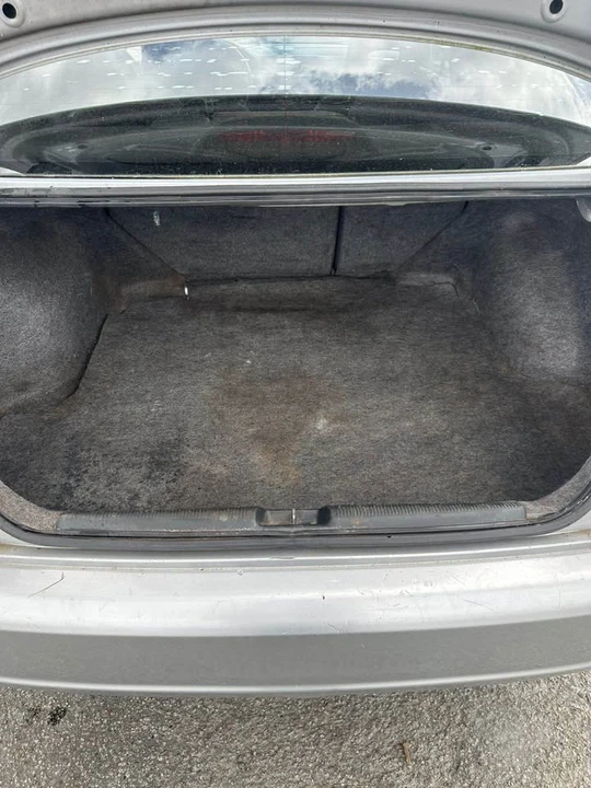2001 Acura EL - Image 8 of 16