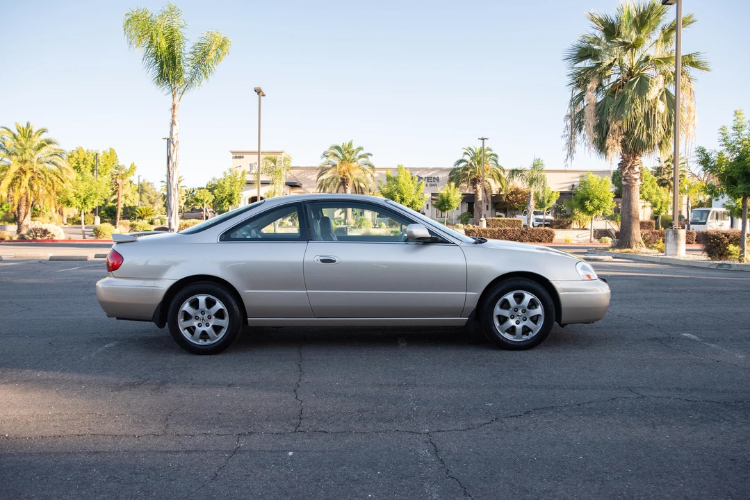 2001 Acura CL 2nd Gen - Image 10 of 31
