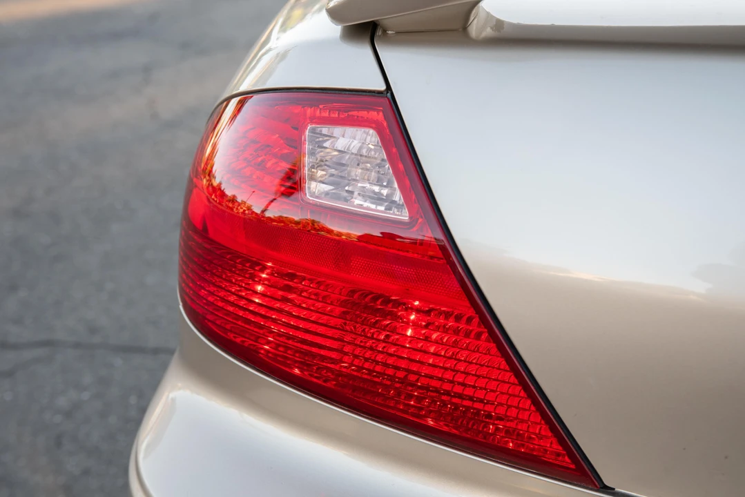 2001 Acura CL 2nd Gen - Image 16 of 31
