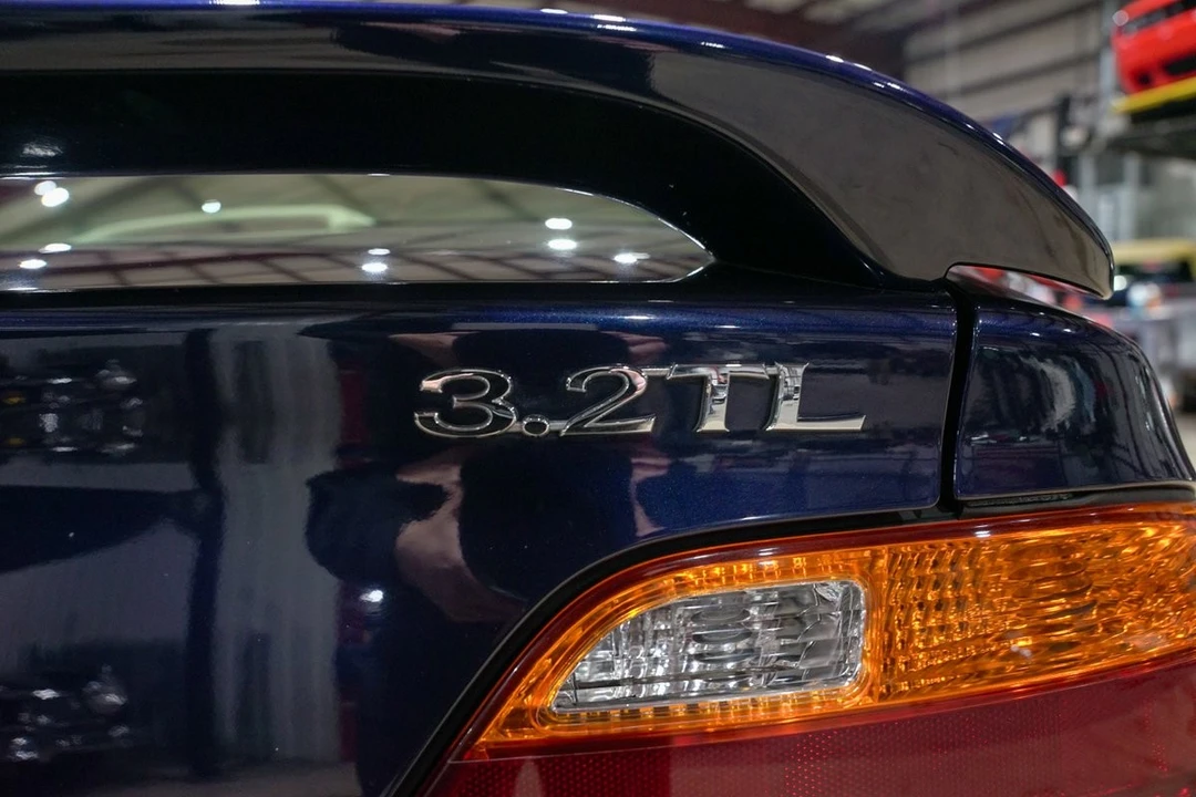 2001 Acura TL 2nd Gen - Image 23 of 31