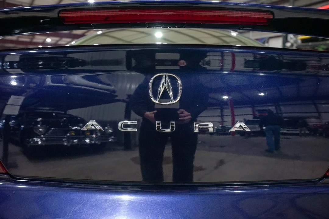 2001 Acura TL 2nd Gen - Image 22 of 31