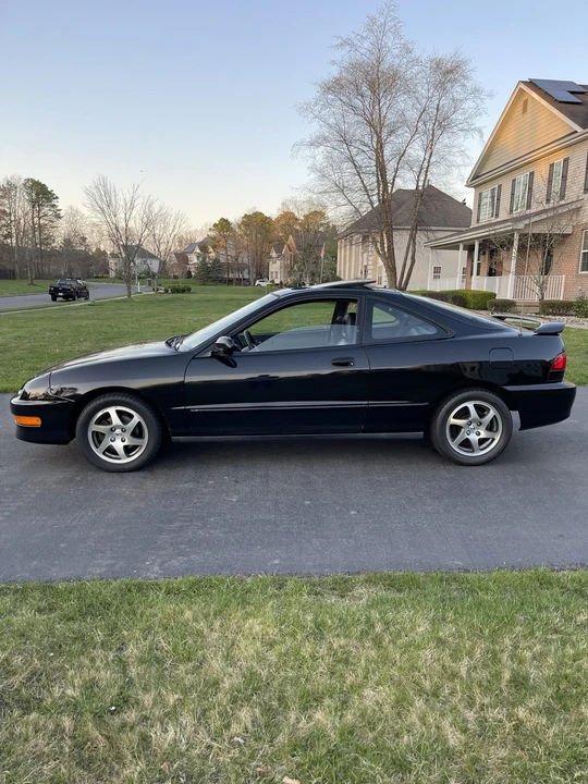 2001 Acura Integra 3rd Gen - Image 2 of 31