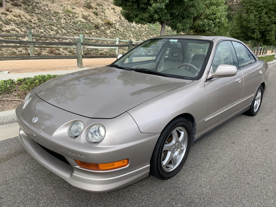 2001 Acura Integra 3rd Gen - Image 4 of 31