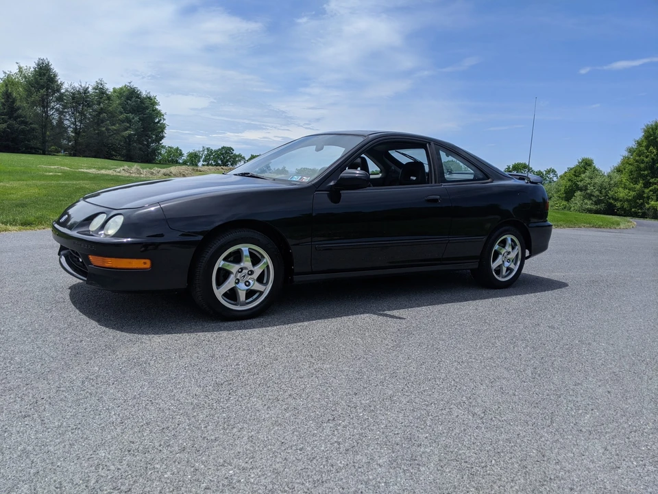 2001 Acura Integra 3rd Gen - Image 2 of 31