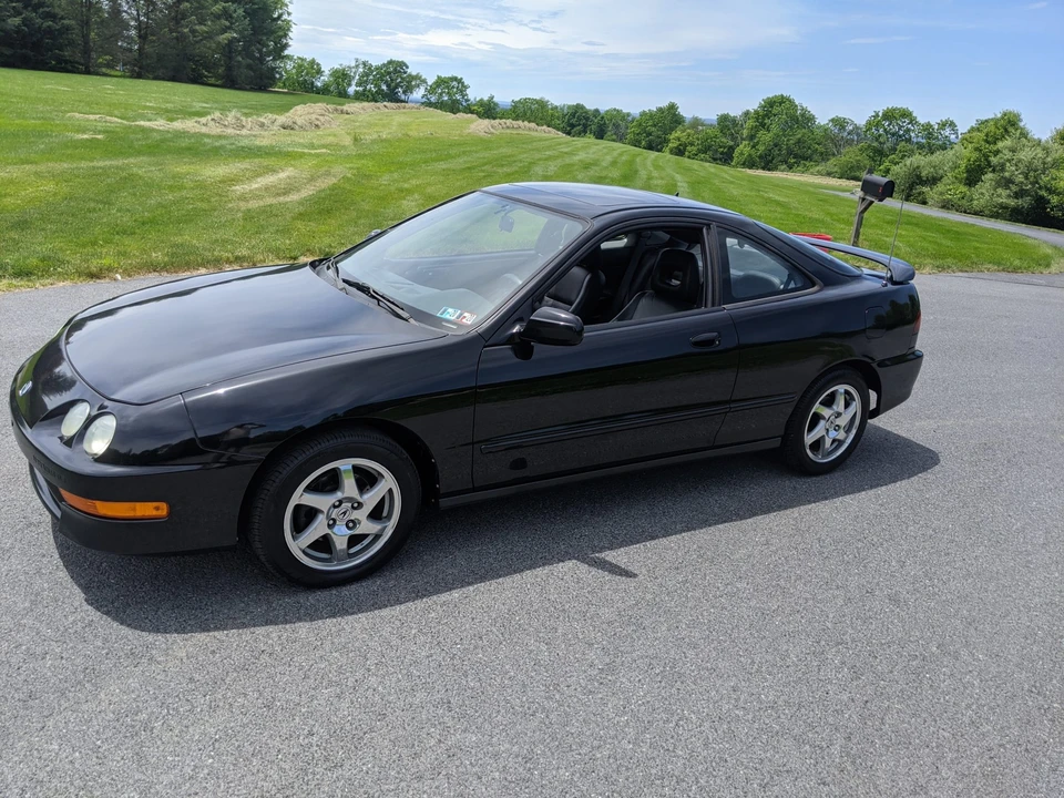 2001 Acura Integra 3rd Gen - Image 3 of 31