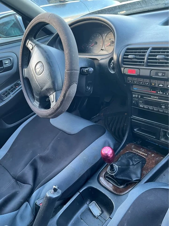 2001 Acura Integra 3rd Gen - Image 2 of 13