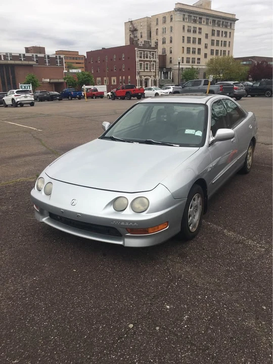 2001 Acura Integra 3rd Gen - Image 2 of 19
