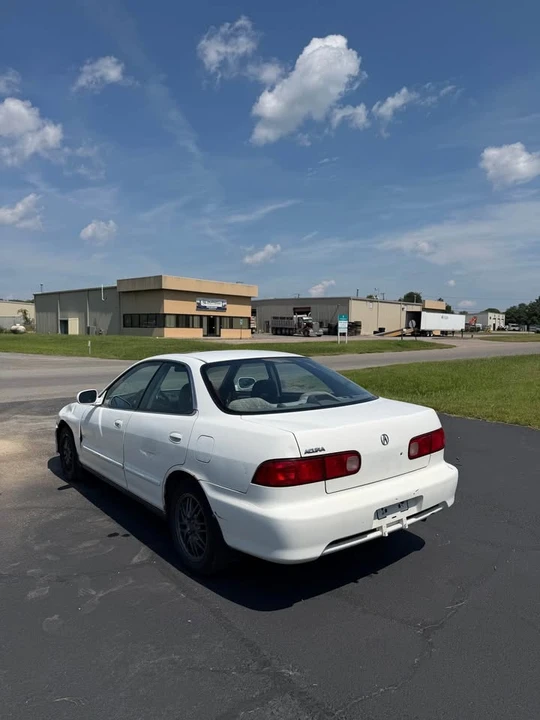 2001 Acura Integra 3rd Gen - Image 2 of 12