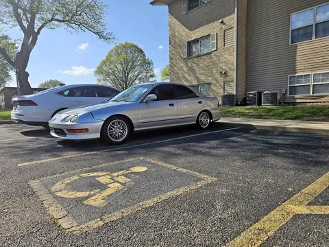 2001 Acura Integra LS Sedan 4D