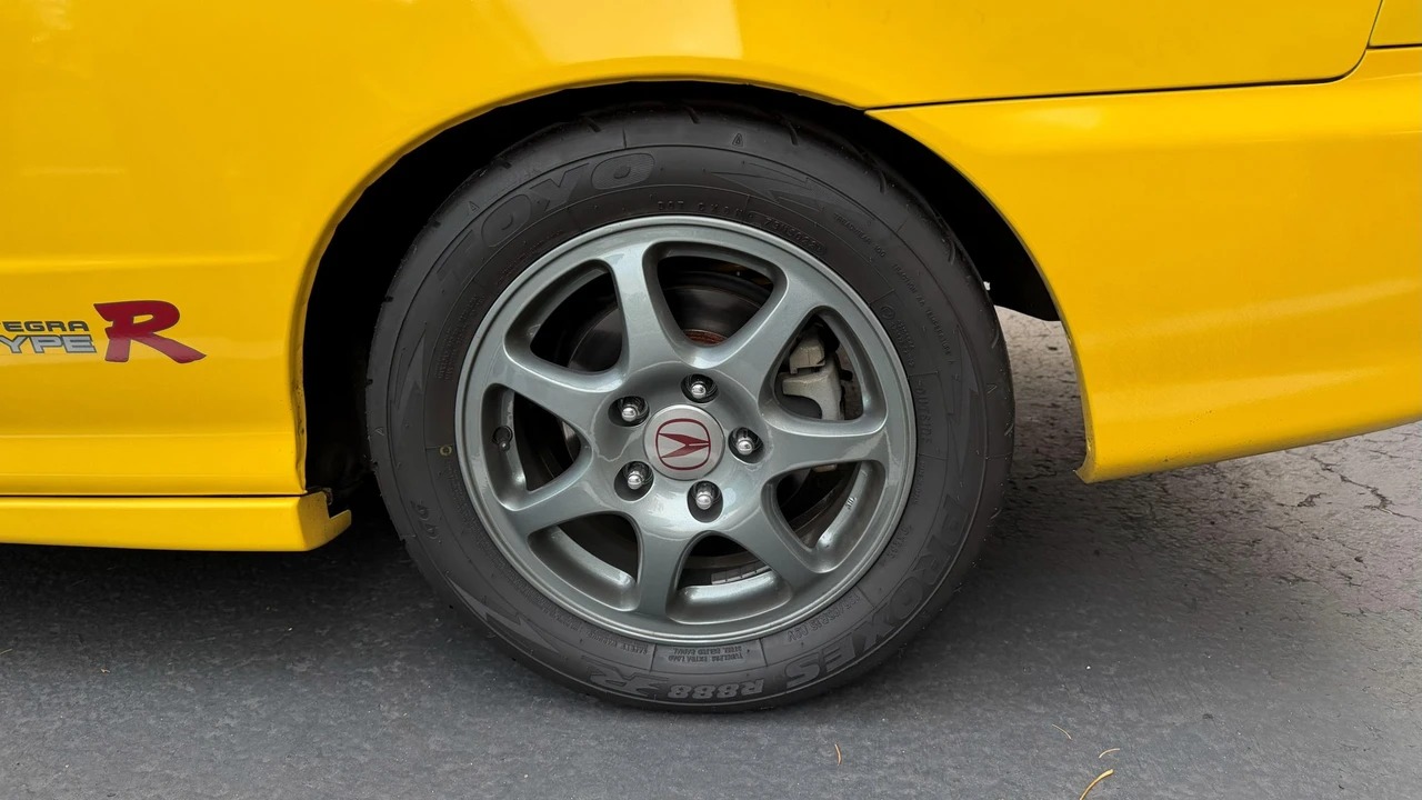 2001 Acura Integra Type R 3rd Gen - Image 17 of 31