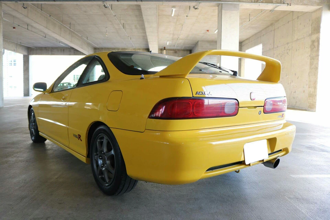 2001 Acura Integra Type R 3rd Gen - Image 11 of 31