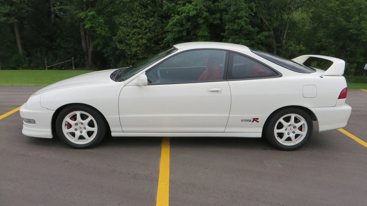 2001 Acura Integra Type R 3rd Gen - Image 16 of 31