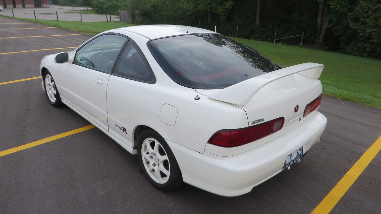 2001 Acura Integra Type R 3rd Gen - Image 9 of 31