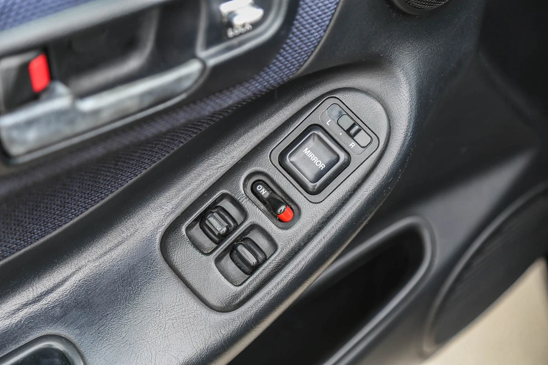 2001 Acura Integra Type R 3rd Gen - Image 27 of 31