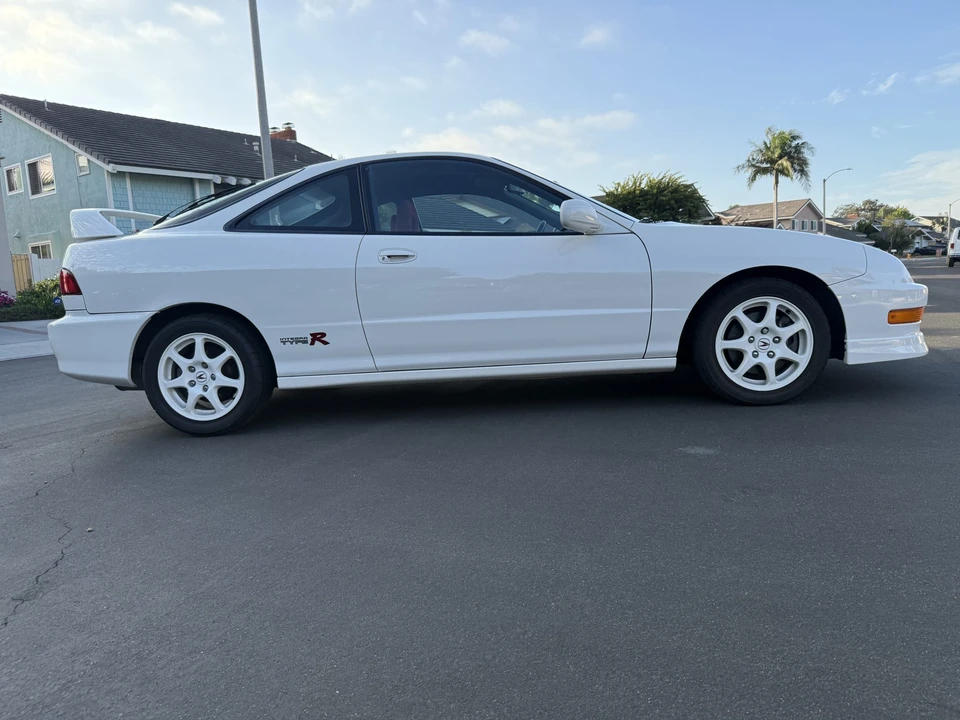 2001 Acura Integra Type R 3rd Gen - Image 9 of 31
