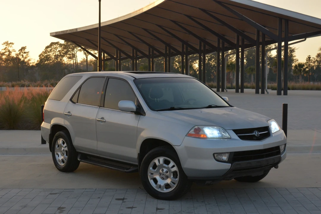 2001 Acura MDX 1st Gen - Image 2 of 18