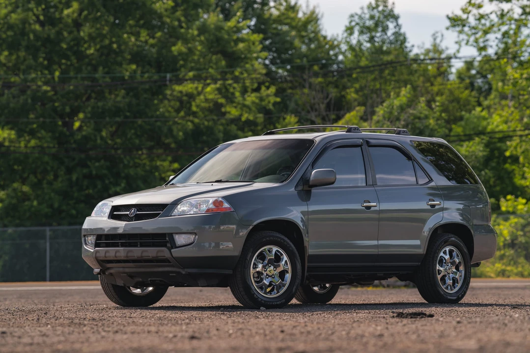 2001 Acura MDX 1st Gen - Image 3 of 31