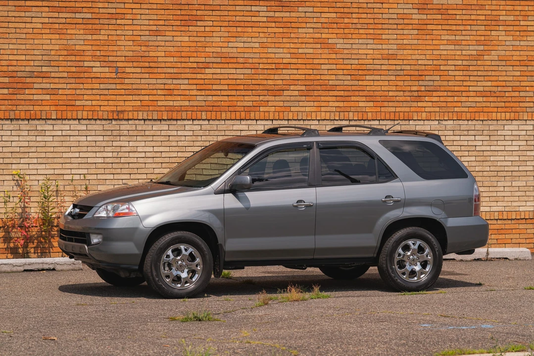 2001 Acura MDX 1st Gen - Image 5 of 31