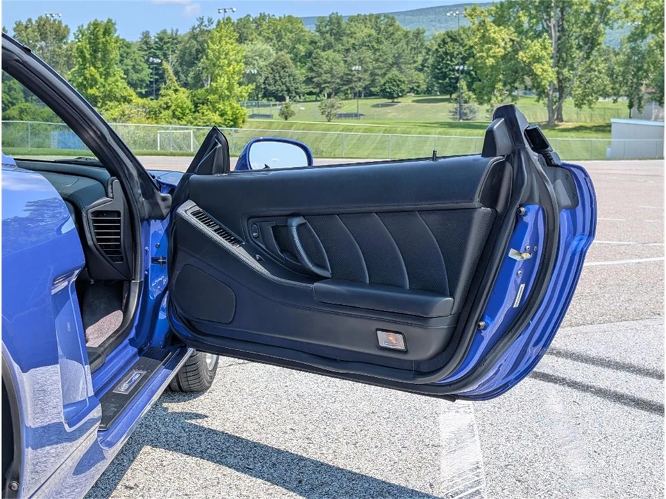 2001 Acura NA1 NSX - Image 21 of 27