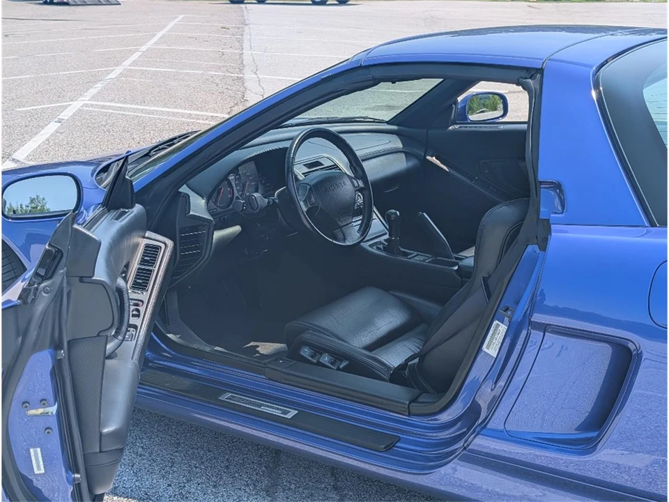 2001 Acura NA1 NSX - Image 22 of 27