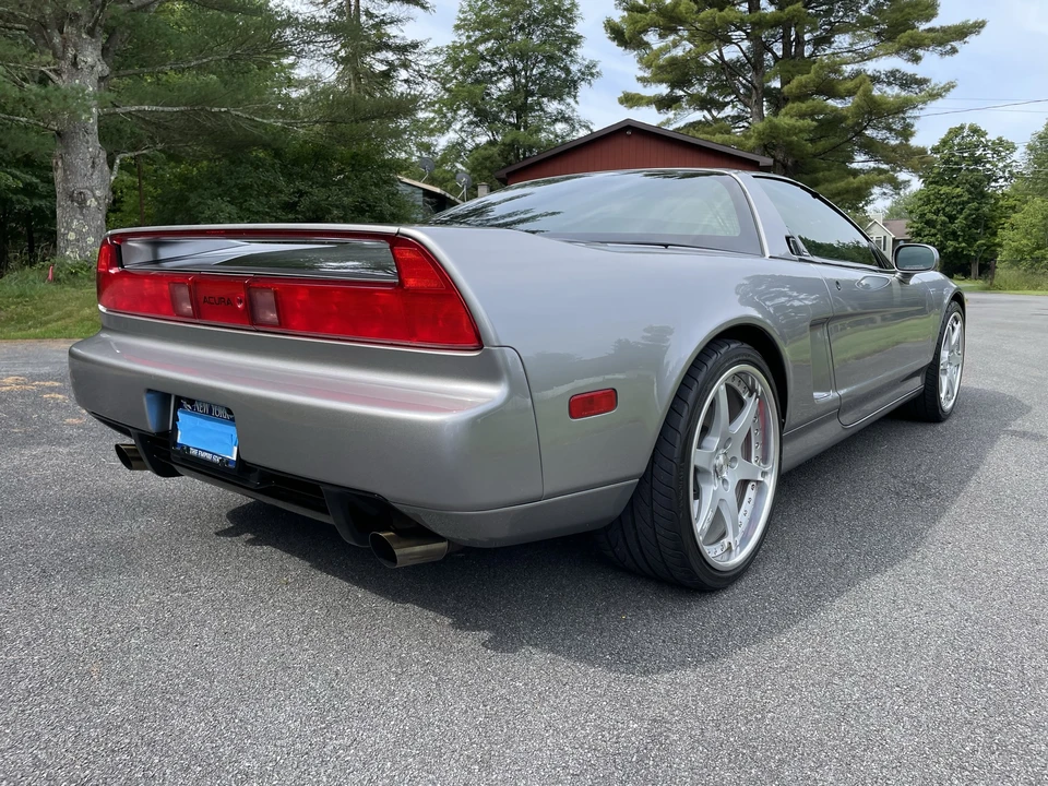 2001 Acura NA2 NSX - Image 12 of 31