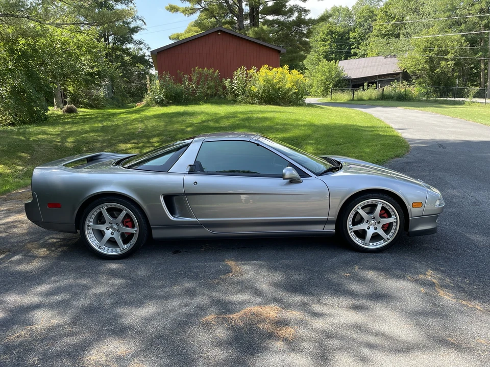 2001 Acura NA2 NSX - Image 17 of 31