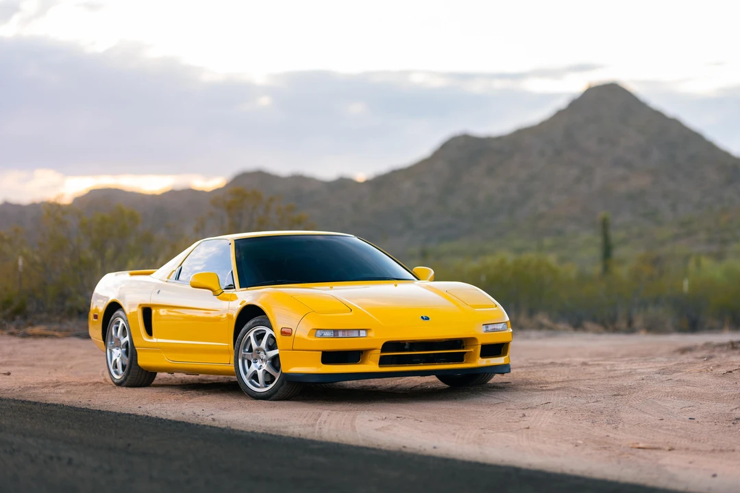 2001 Acura NA2 NSX - Image 15 of 31