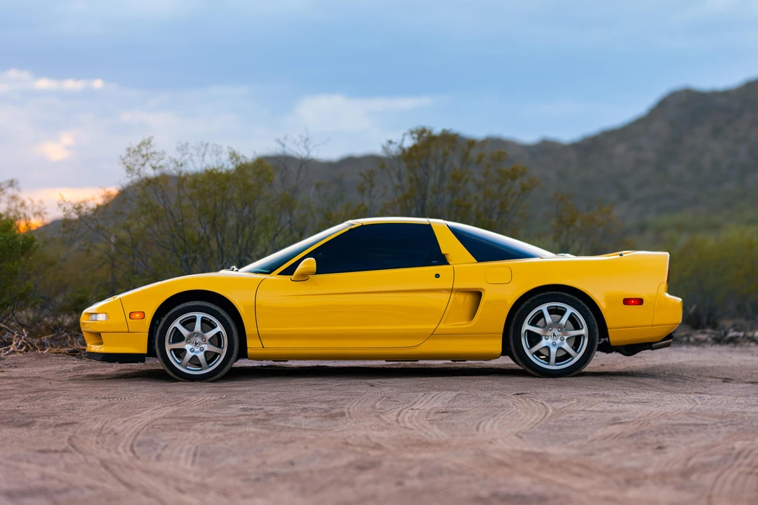 2001 Acura NA2 NSX - Image 8 of 31