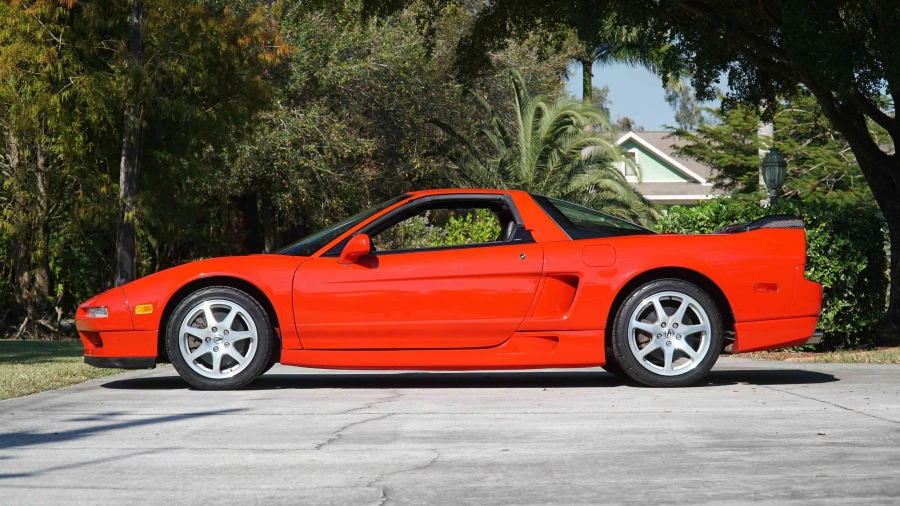 2001 Acura NA2 NSX - Image 2 of 15