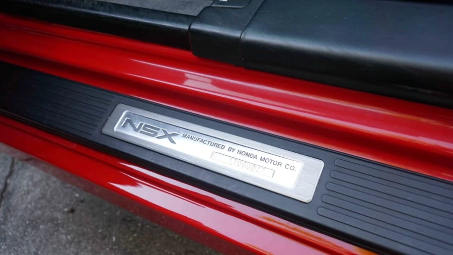 2001 Acura NA2 NSX - Image 14 of 15