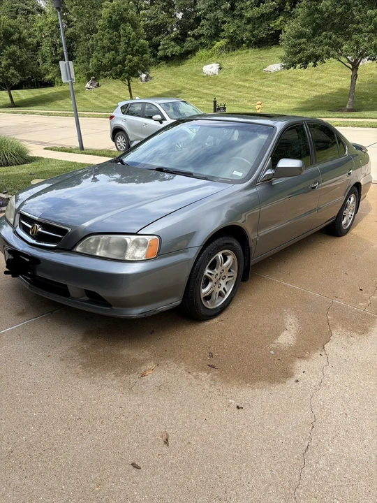 2001 Acura TL 2nd Gen - Image 2 of 6