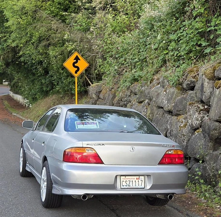 2001 Acura TL 2nd Gen - Image 2 of 14