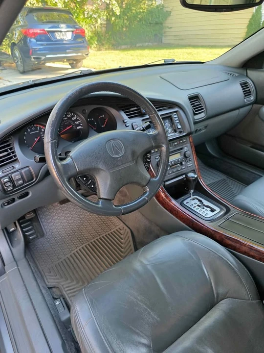 2001 Acura TL 2nd Gen - Image 4 of 8