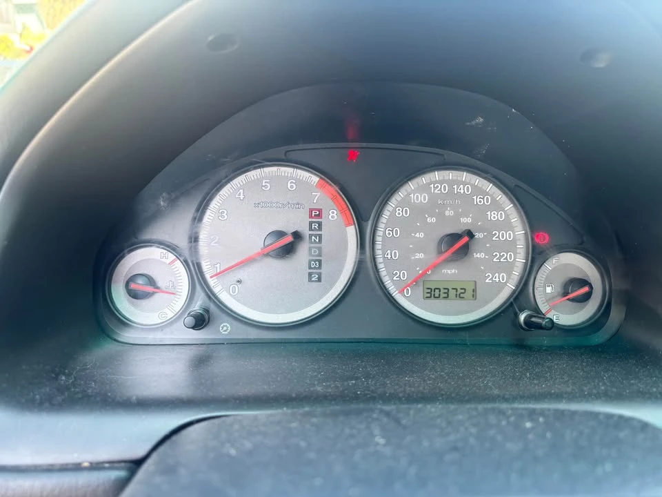 2001 Acura TL 2nd Gen - Image 4 of 9