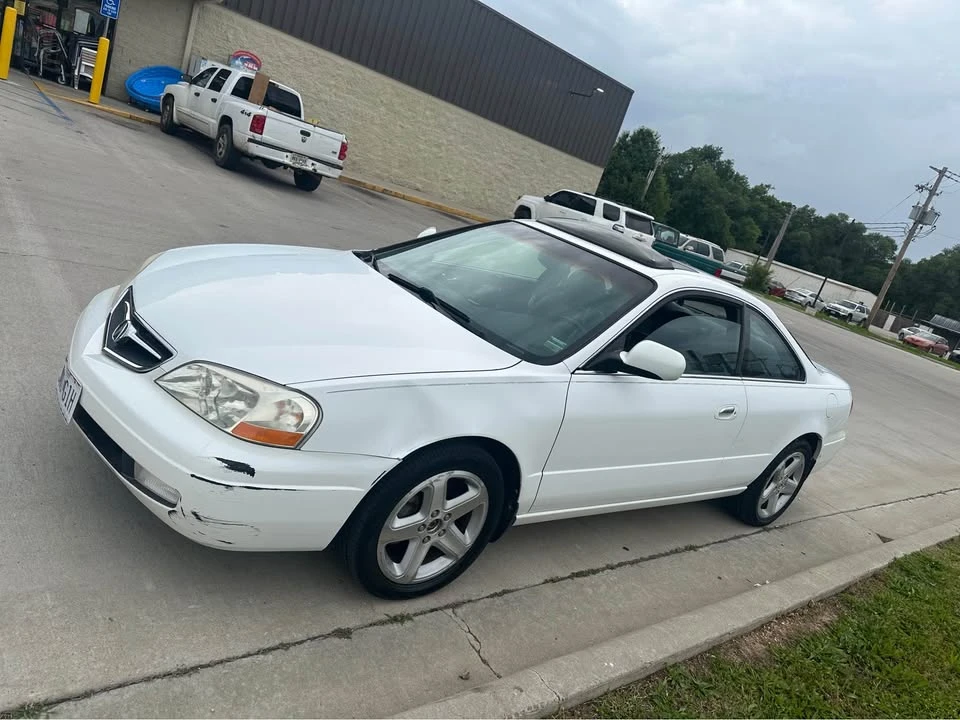 2001 Acura CL 2nd Gen - Image 1 of 9