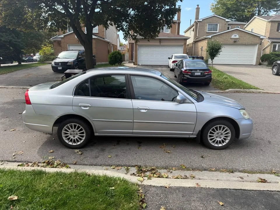 2001 Acura EL - Image 4 of 7