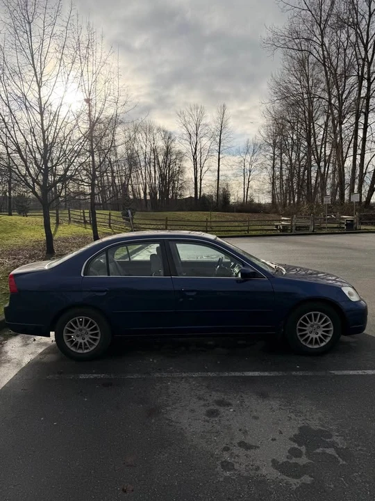2001 Acura EL - Image 3 of 17