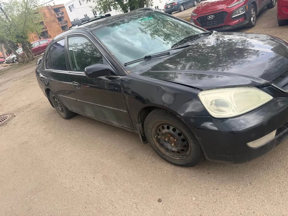 2001 Acura EL - Image 4 of 7