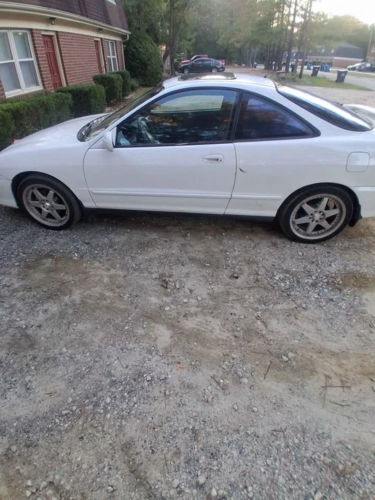 2001 Acura Integra 3rd Gen - Image 2 of 7