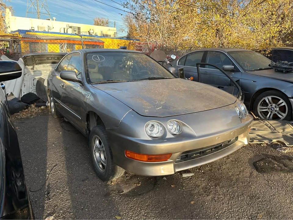 2001 Acura Integra 3rd Gen - Image 2 of 11