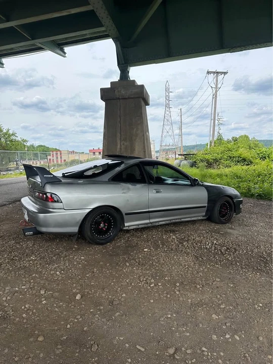 2001 Acura Integra 3rd Gen - Image 2 of 19