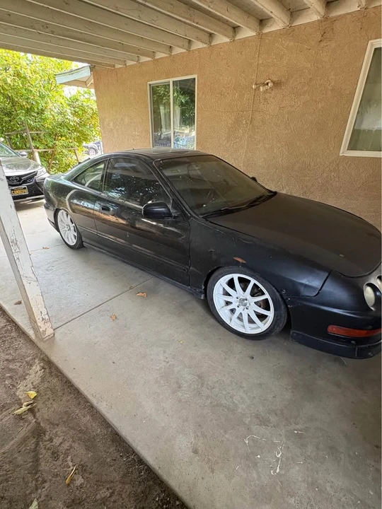 2001 Acura Integra 3rd Gen - Image 2 of 12
