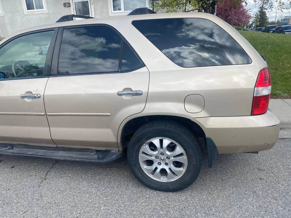 2001 Acura MDX 1st Gen - Image 4 of 7