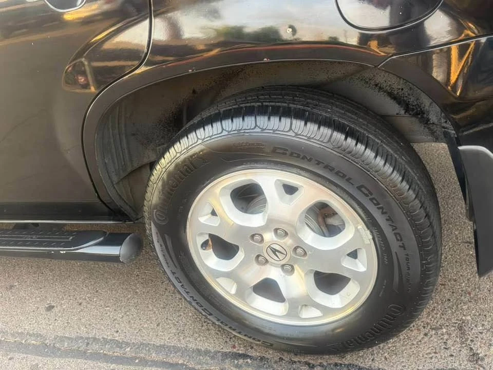 2001 Acura MDX 1st Gen - Image 13 of 17