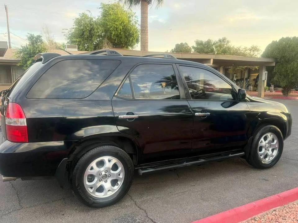 2001 Acura MDX 1st Gen - Image 2 of 17